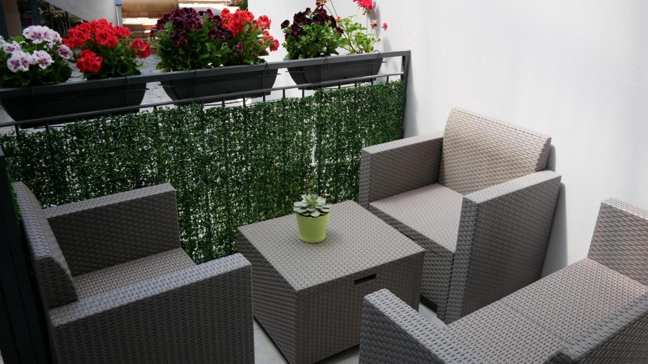 Terminal 1 Guest House Neapol Zewnętrze zdjęcie