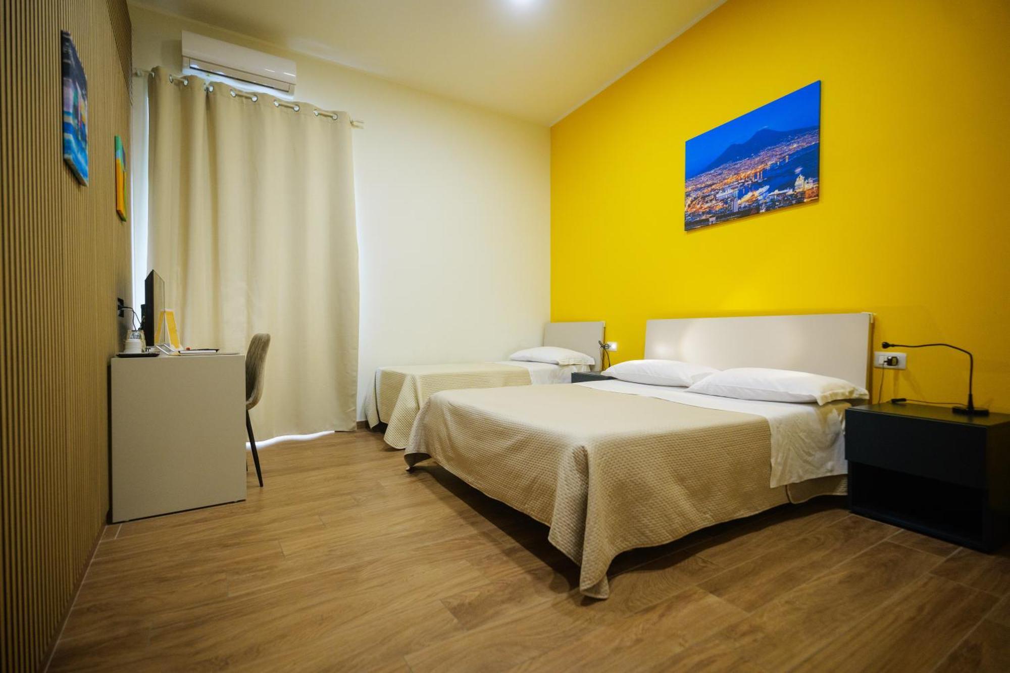 Terminal 1 Guest House Neapol Zewnętrze zdjęcie